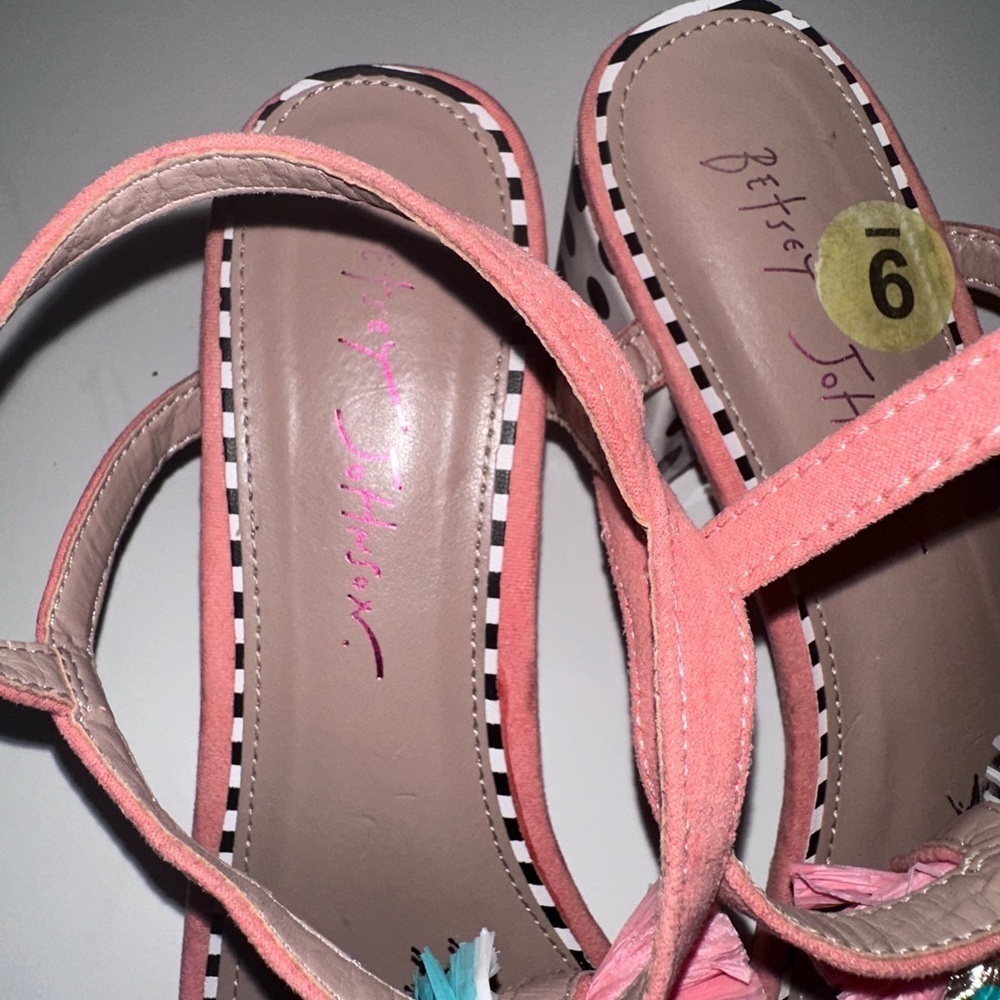 Betsey Johnson Dynah Dress Sandals Size 9M - Picture 4 of 5
